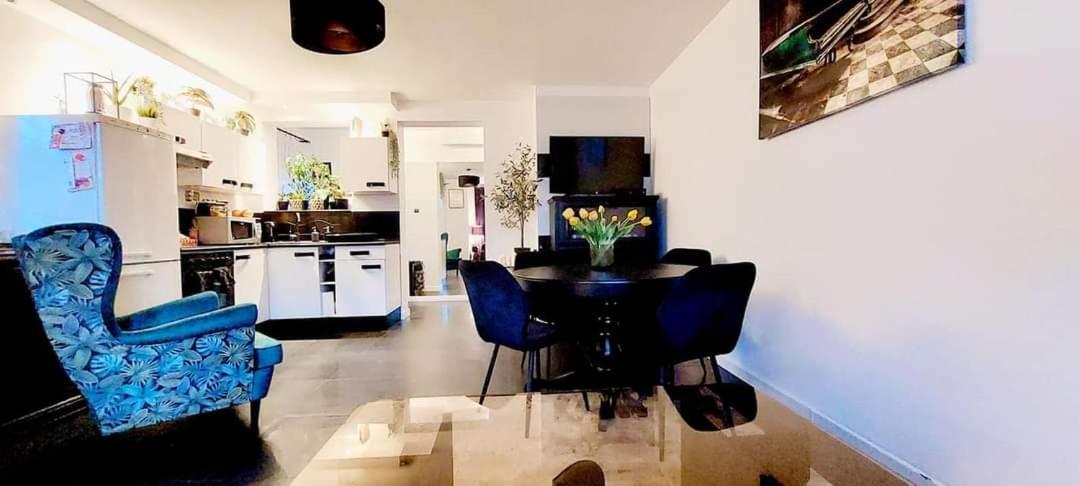 Apartamenty Magvel 슈체친 외부 사진